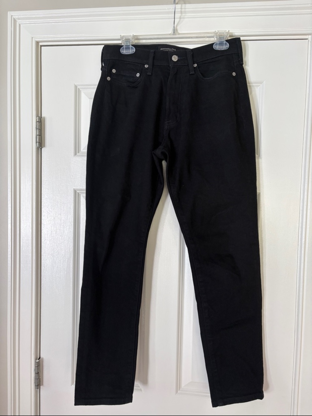 Abercrombie & Fitch Men's signature stretch athletic Slim Black Jeans
